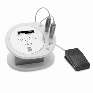 MODEL RL - MAKIJAŻ PERMANENTNY I MEZOTERAPIA MIKROIGŁOWA